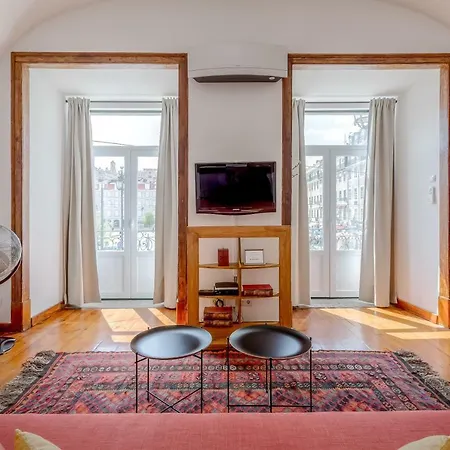 Downtown Figueira Лісабон